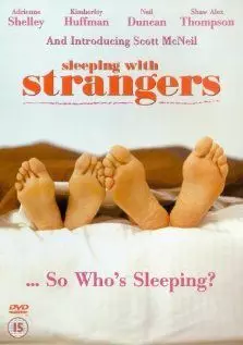 В постели с незнакомцами - постер