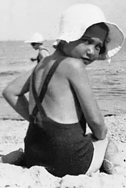 Zyklon Portrait - постер